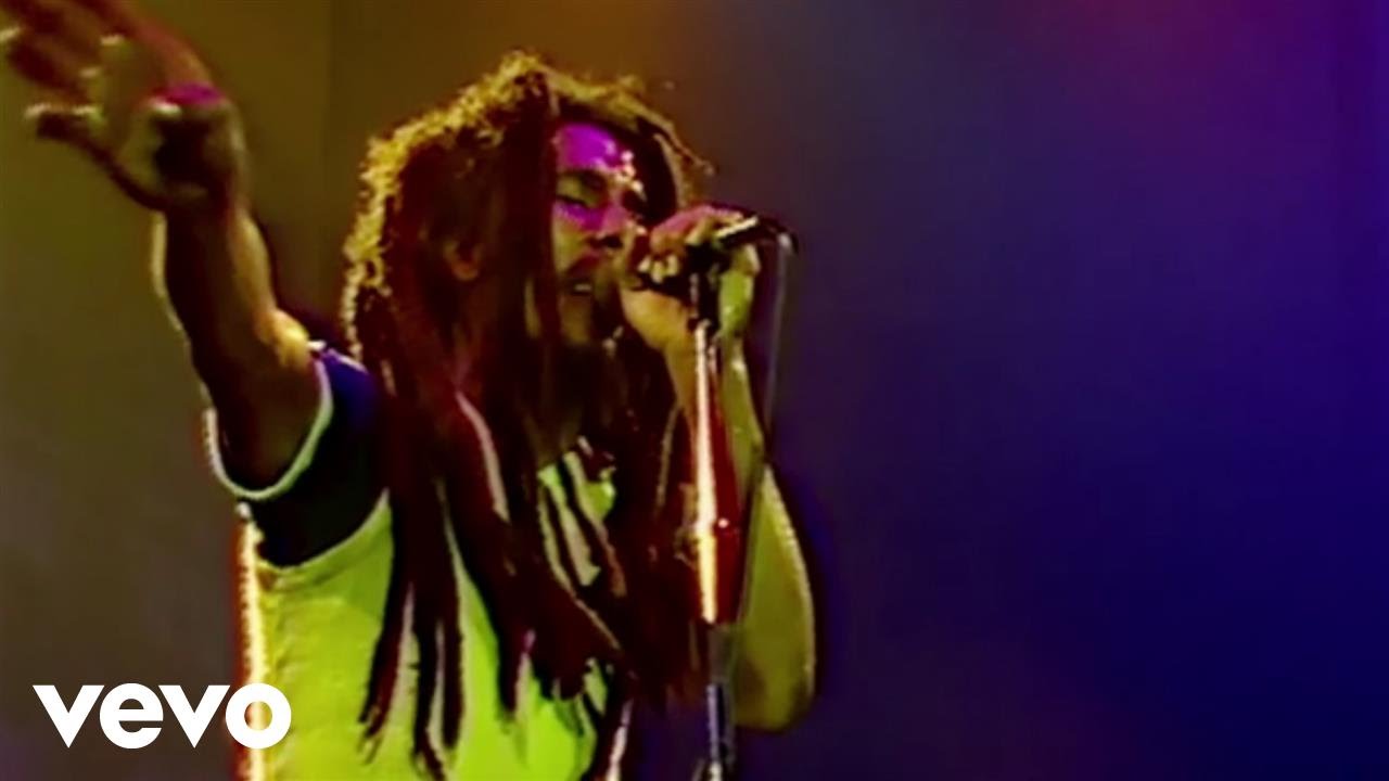 Bob Marley - Could You Be Loved (Live) 3