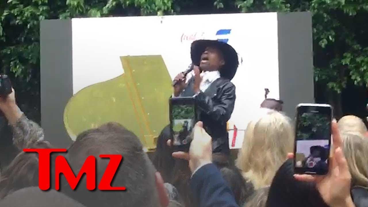 Billy Porter Sings 'Shallow' From 'A Star is Born' at Gold Meets Golden Event | TMZ 3