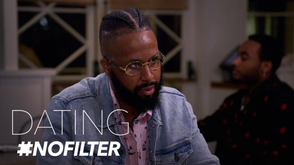 Diamonte Tells His Date He's a Club "Hype Man" | Dating #NoFilter | E! 1