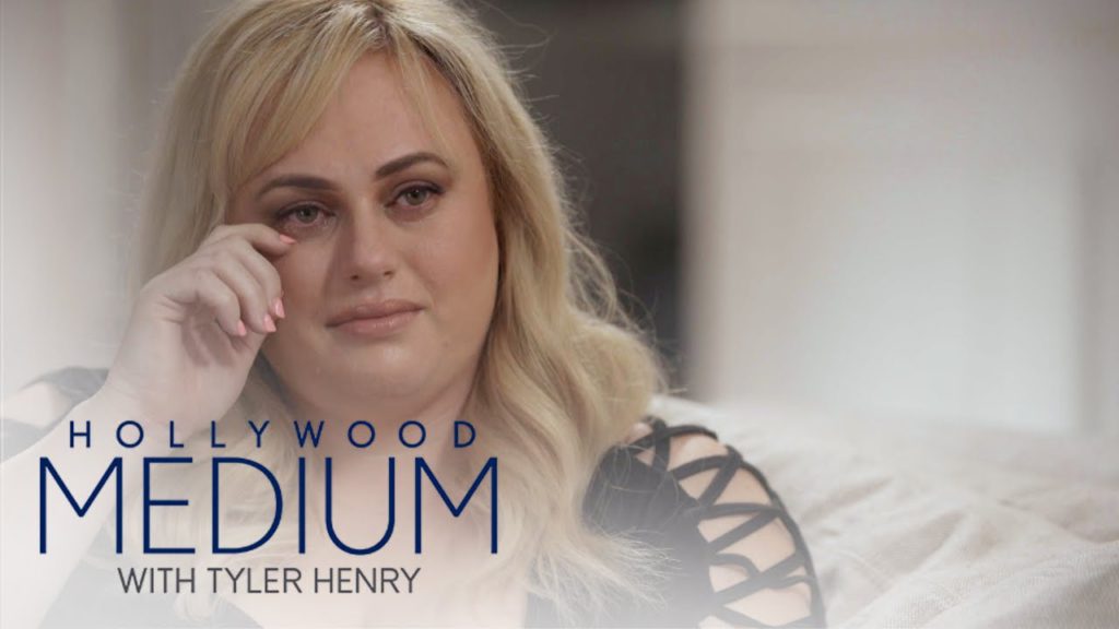 Tyler Henry Brings Rebel Wilson to Happy Tears | Hollywood Medium with Tyler Henry | E! 1