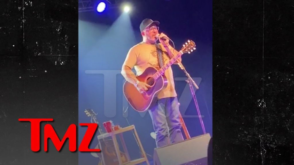 Aaron Lewis Says He Doesn't Speak Spanish 'Cause He's American | TMZ 1