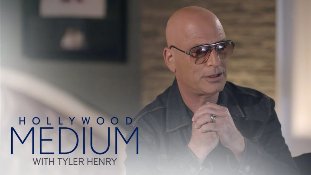 Howie Mandel Gets Feces on His Hands at Father's Funeral | Hollywood Medium with Tyler Henry | E! 1