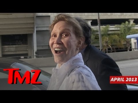 MARY TYLER MOORE DEAD AT 80 -- The Last Time We Got Her | TMZ