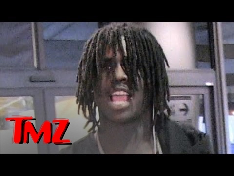 Chief Keef -- $7000.. But Can't Buy a Damn Cheeseburger | TMZ 5