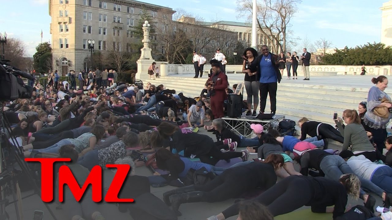 Ruth Bader Ginsburg's Supporters Plank and Sing Happy Birthday | TMZ 2