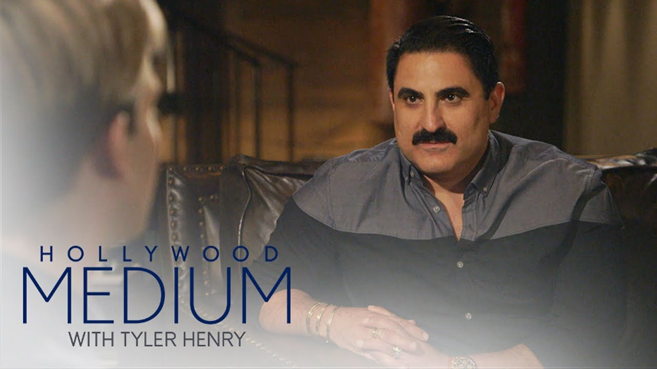 Reza Farahan Connects With Late Uncle Using Obscure Object | Hollywood Medium with Tyler Henry | E! 4