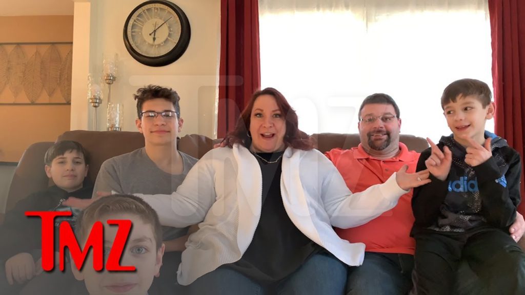 Mama Medium Wants to Give Kim Kardashian a Psychic Reading | TMZ 1