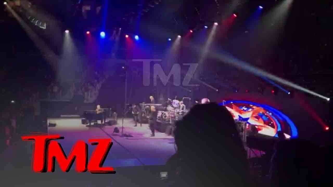 Elton John, I'm Not Playing this Wonky Piano!!! | TMZ 3