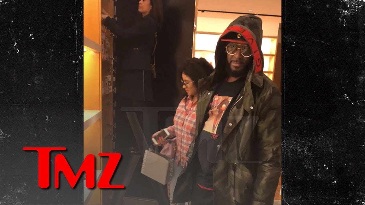 R. Kelly Seen Shopping with 'Brainwashed Sex Slave' Joycelyn Savage | TMZ 3