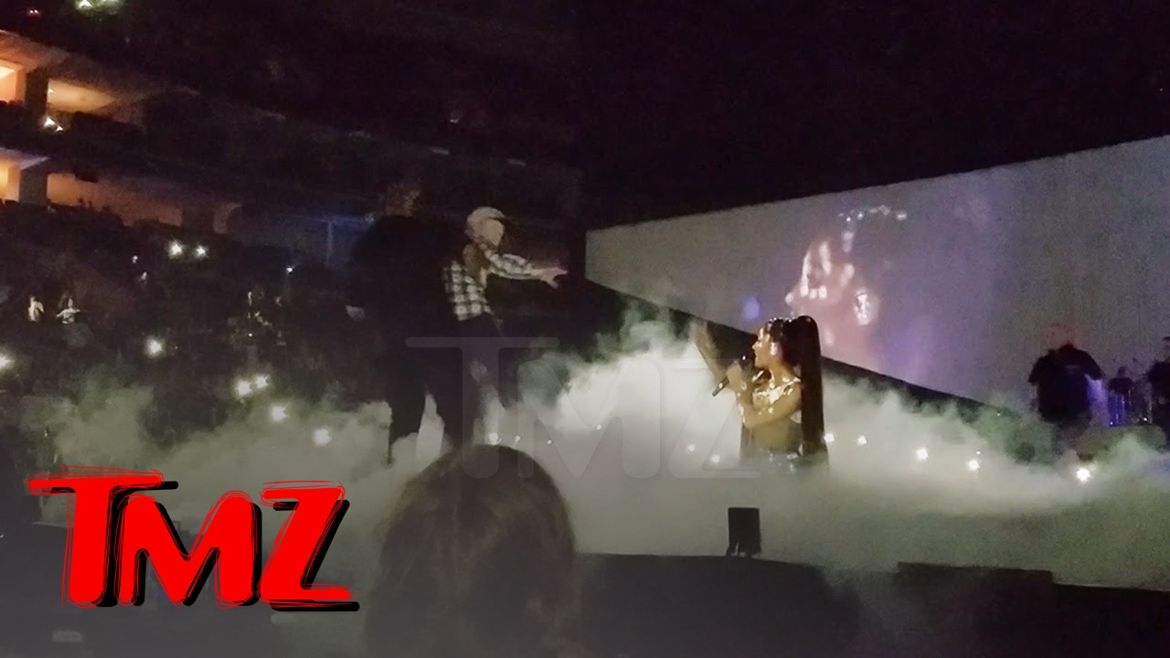 ARIANA GRANDE Stays In Focus ...AS STAGE CRASHER CREEPS CLOSER | TMZ