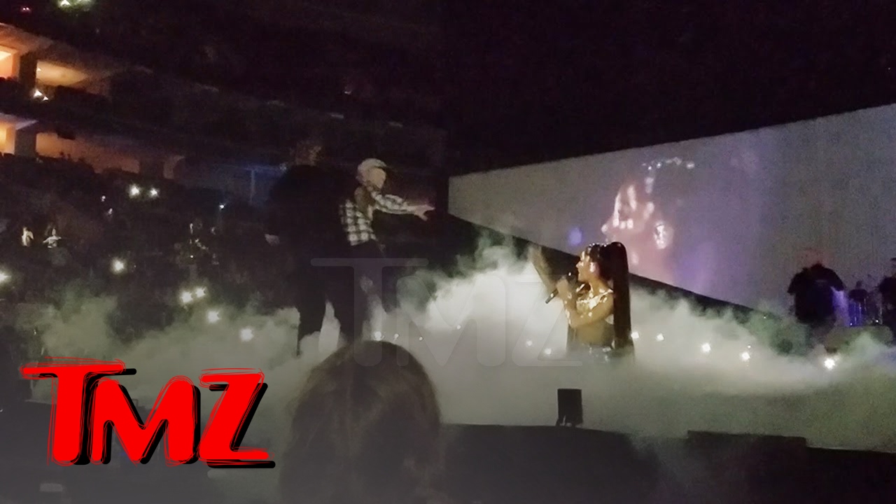 ARIANA GRANDE Stays In Focus ...AS STAGE CRASHER CREEPS CLOSER | TMZ 1