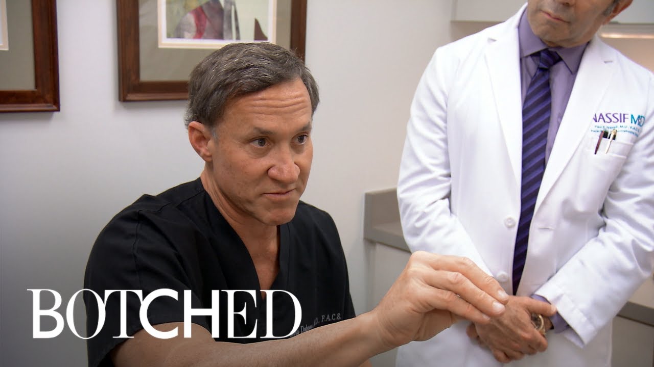 Shannon's Zombie Boob Could Cause Terry's 1st Lost Nipple | Botched | E!