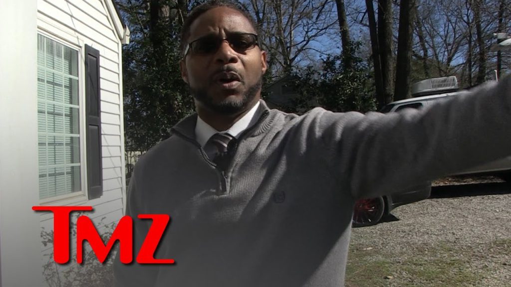 Joyclyn Savage's Father Fears R. Kelly Could Physically Harm His Daughter | TMZ 1