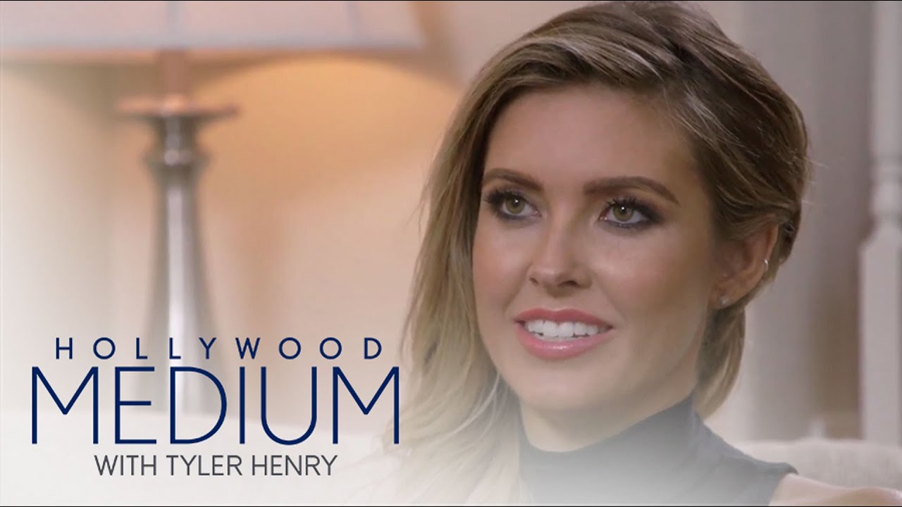 Tyler Henry Shocks Audrina Patridge With Unborn Baby News | Hollywood Medium with Tyler Henry | E! 3