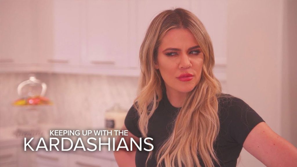 KUWTK | Khloé Kardashian's "Alarming" Prank From Scott and Rob | E! 1