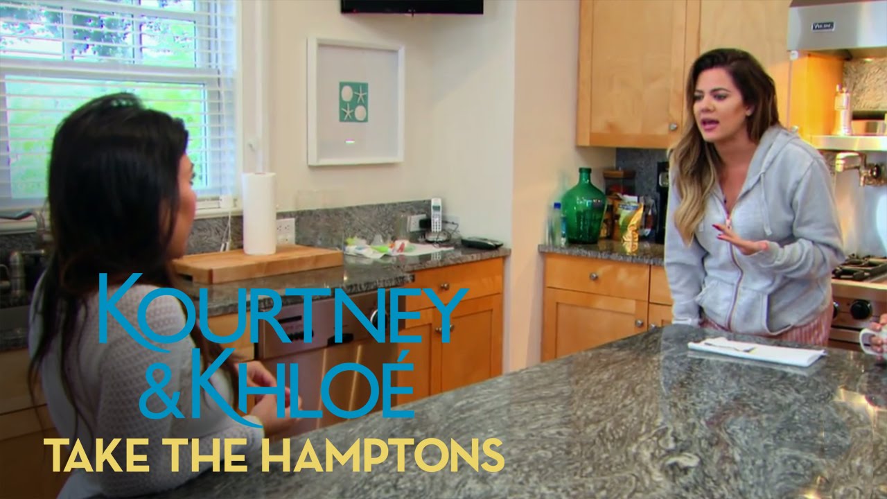 Kourtney Kardashian Rips Sisters for Alcohol Mishap | Kourtney & Khloé Take the Hamptons | E! 1