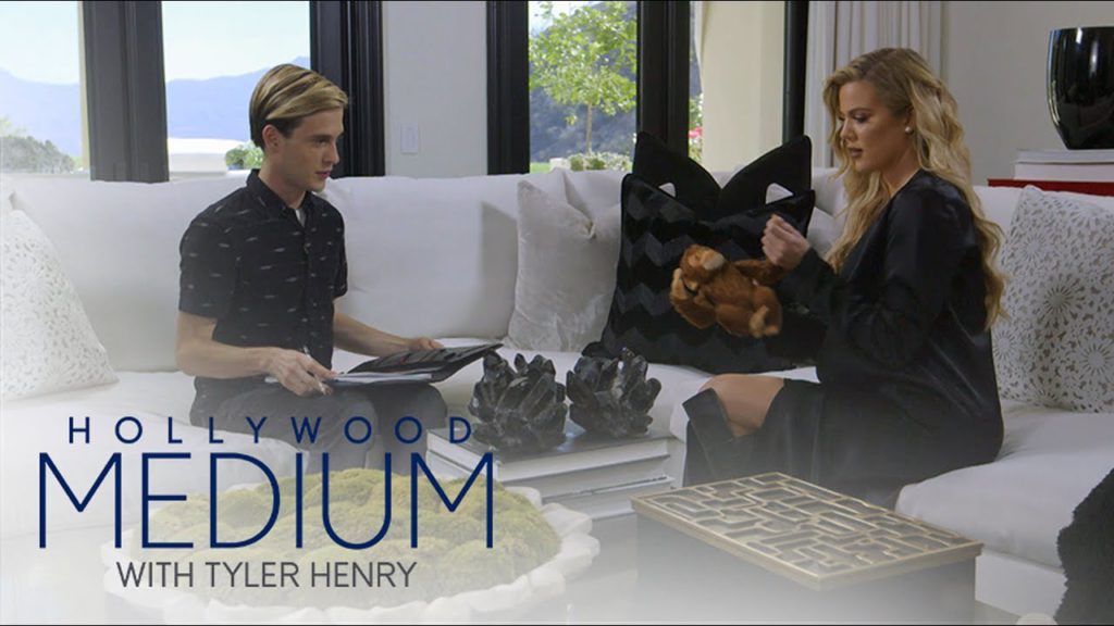 Rob Kardashian Sr. Comes Through Via Stuffed Animal | Hollywood Medium with Tyler Henry | E! 1