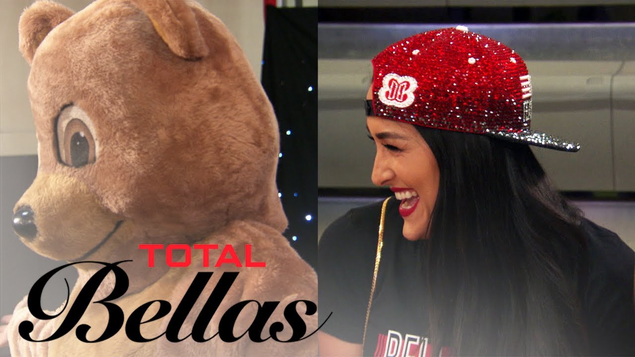 Can Nikki & Brie Bella Pull Off the 'Bella Pep Rally'? | Total Bellas | E! 3