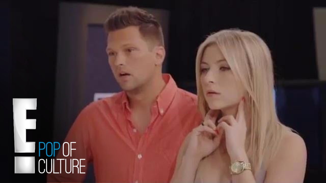 "We Have Issues" Visits "Fashion Police" | We Have Issues | E! 4