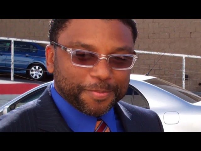 Former "Martin" Star Now Selling Cars | TMZ 4