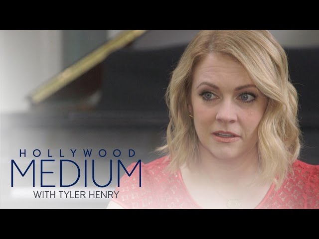 Melissa Joan Hart Gets Read by Tyler Henry | Hollywood Medium with Tyler Henry | E! 4