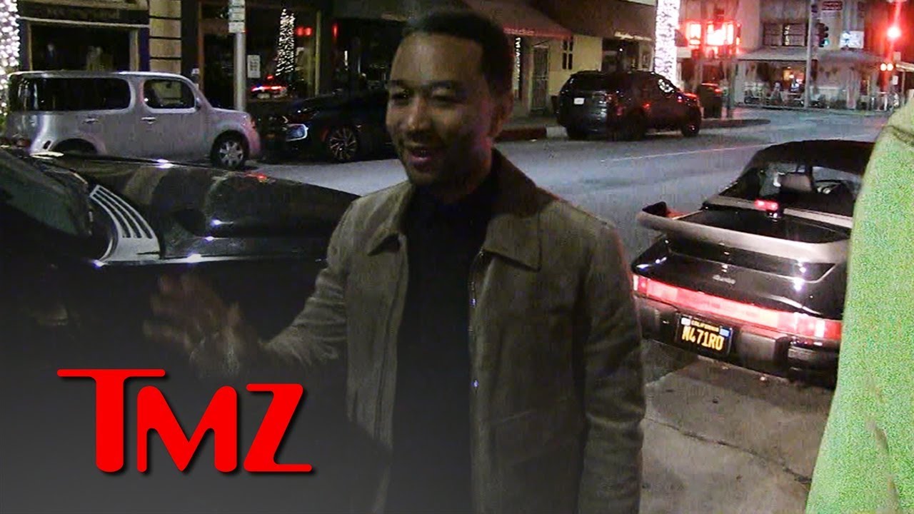 John Legend Gets Upstaged by Chrissy Teigen, and She Wasn't Even with Him | TMZ 5