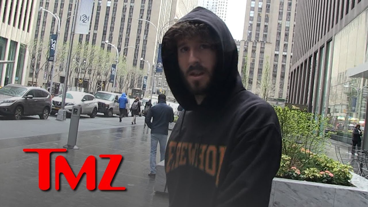 Lil Dicky Explains Why Kanye West Didn't Play Himself in 'Earth' Music Vid | TMZ 4