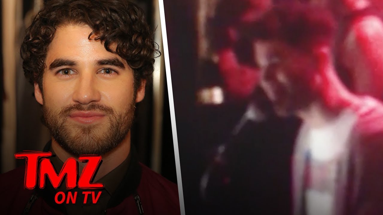 Darren Criss Sings 'Shallow' at Karaoke Piano Bar | TMZ TV 2