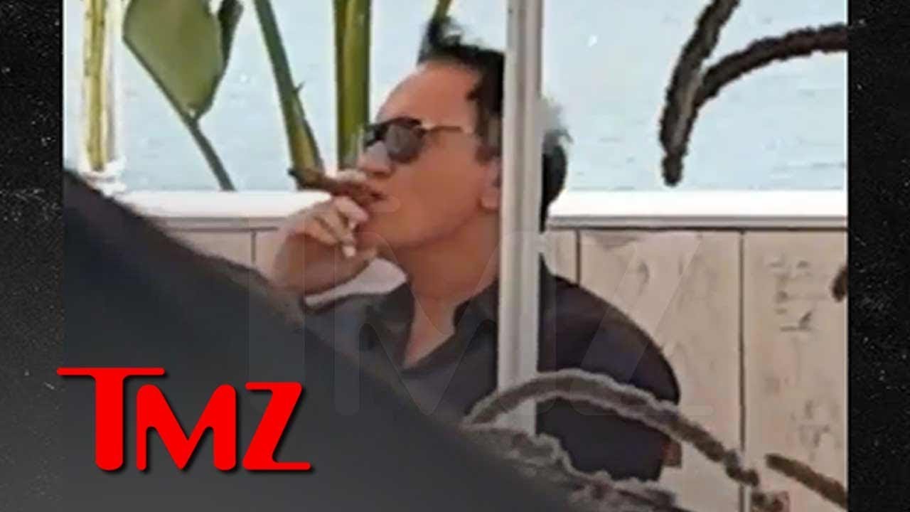 Quentin Tarantino Smokes a Cigar Days After 'Snapping' at Cannes | TMZ