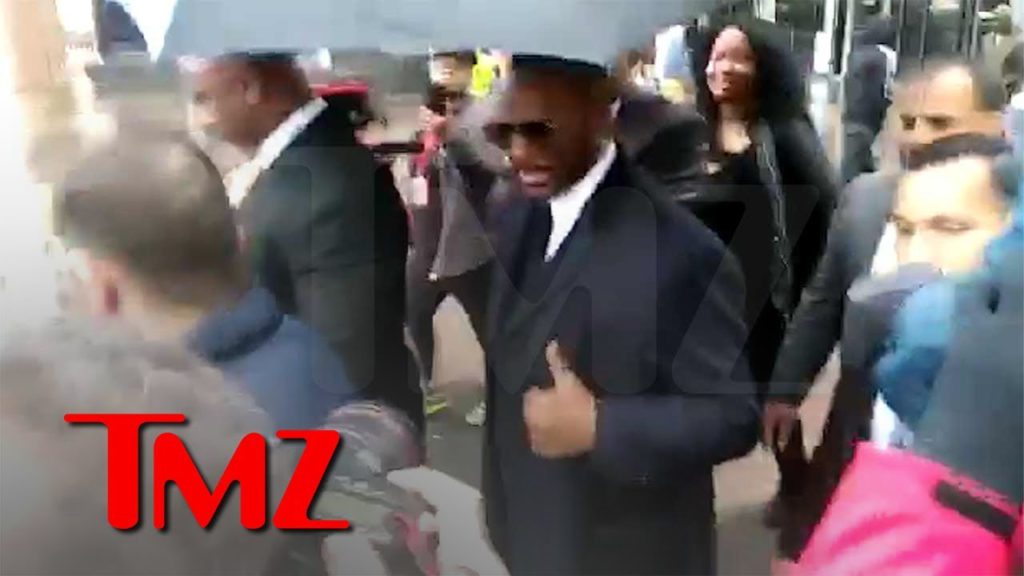 R. Kelly In Court Challenging Sex Tape, Avenatti and Kim Foxx | TMZ 1